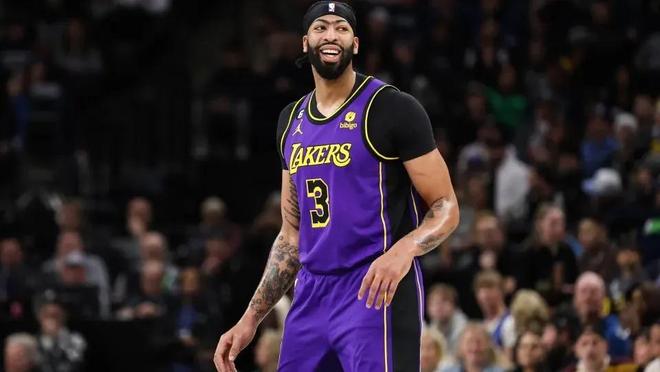 而前期则由 而前期则由