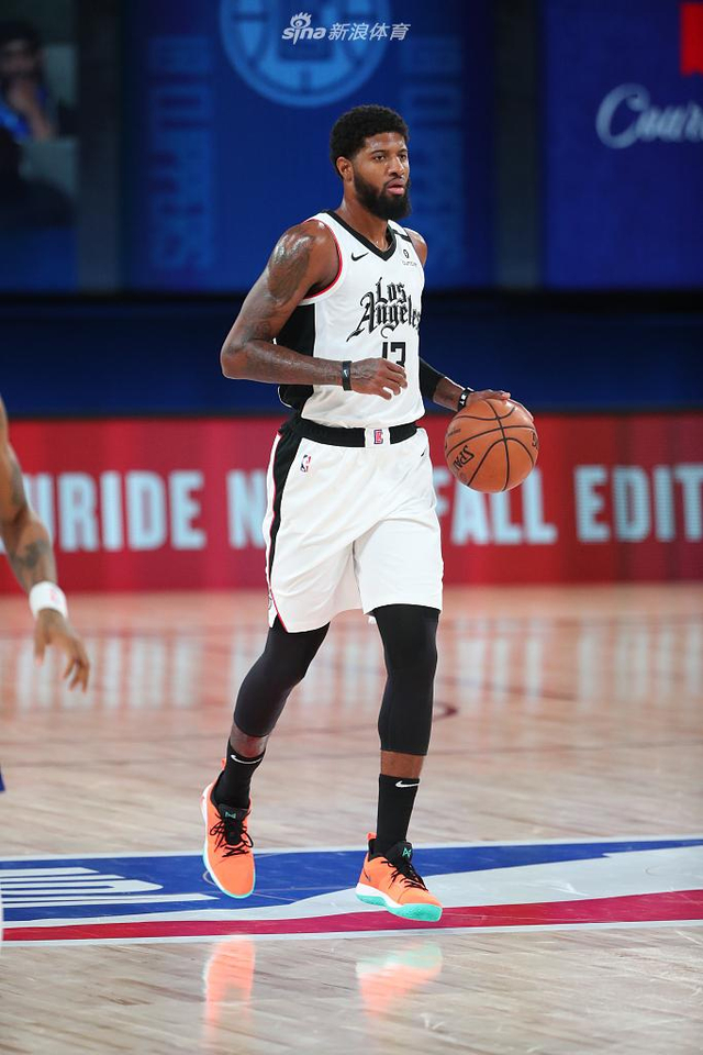 自由驾驶 自由驾驶